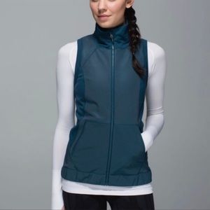 Lululemon Running Jogging Alberta Lake AthleticReflective Let's Get Visible Vest